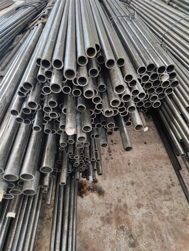 河北16mn精密无缝钢管